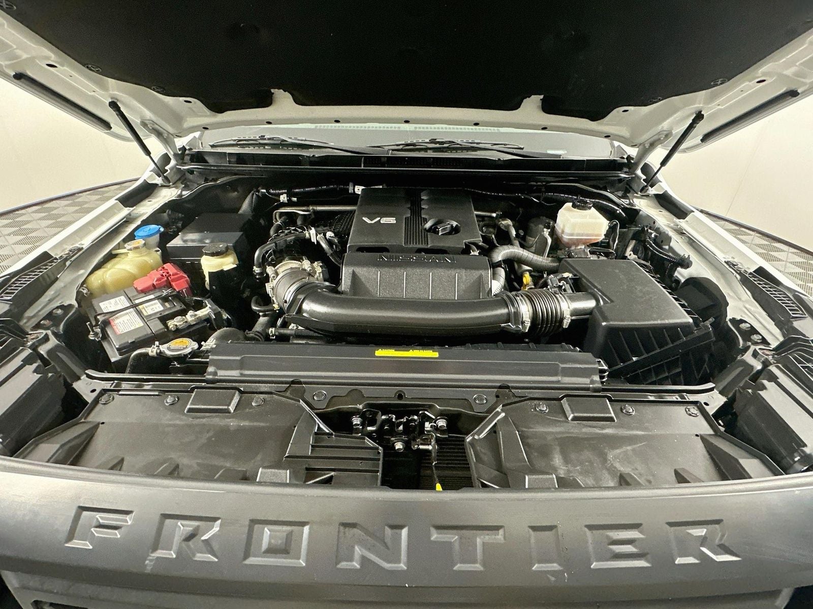 2022 Nissan Frontier S
