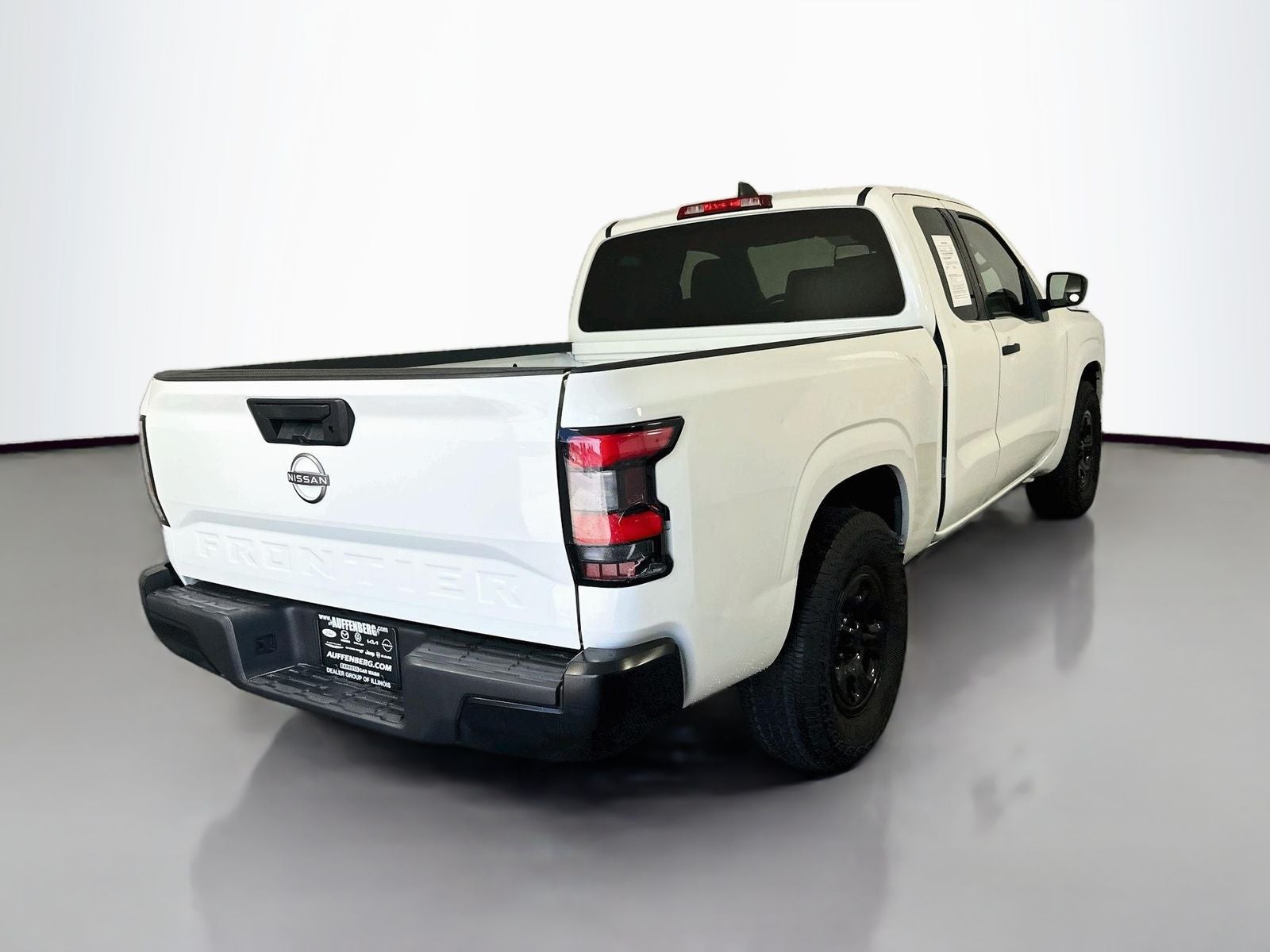 2022 Nissan Frontier S