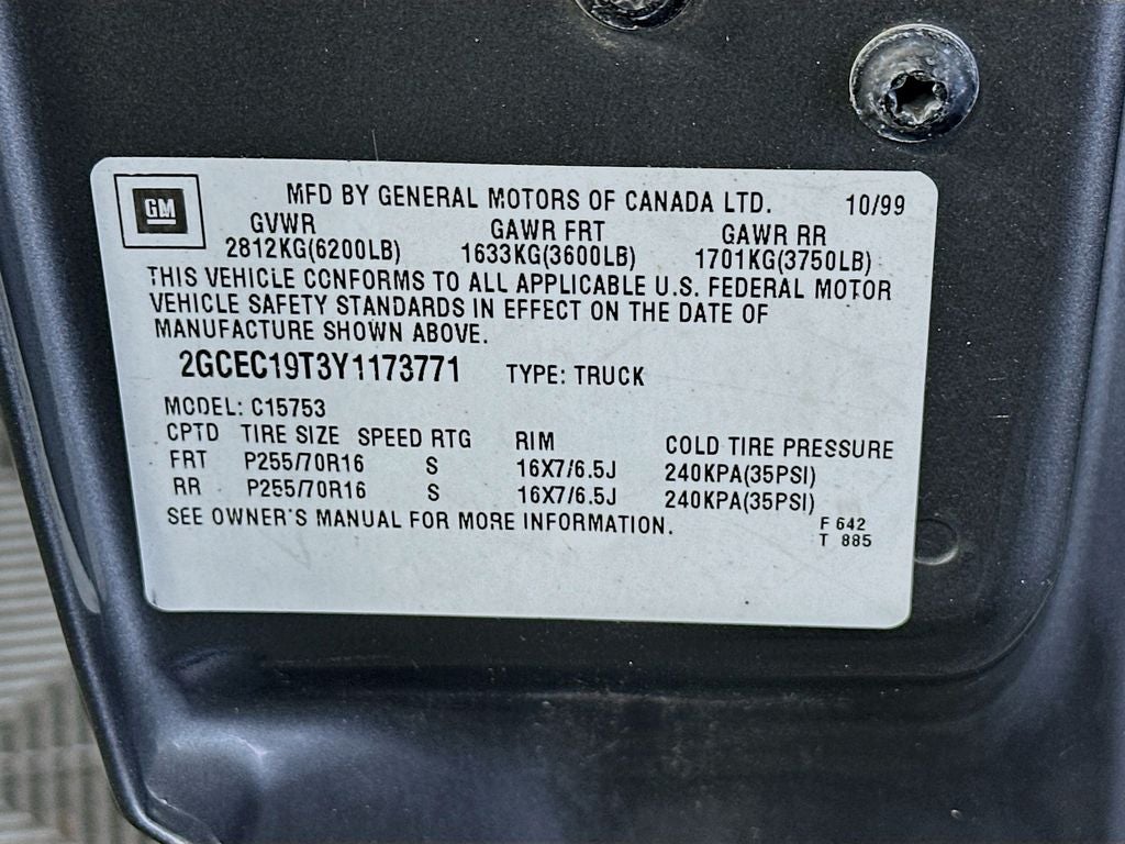 2000 Chevrolet Silverado 1500 LS