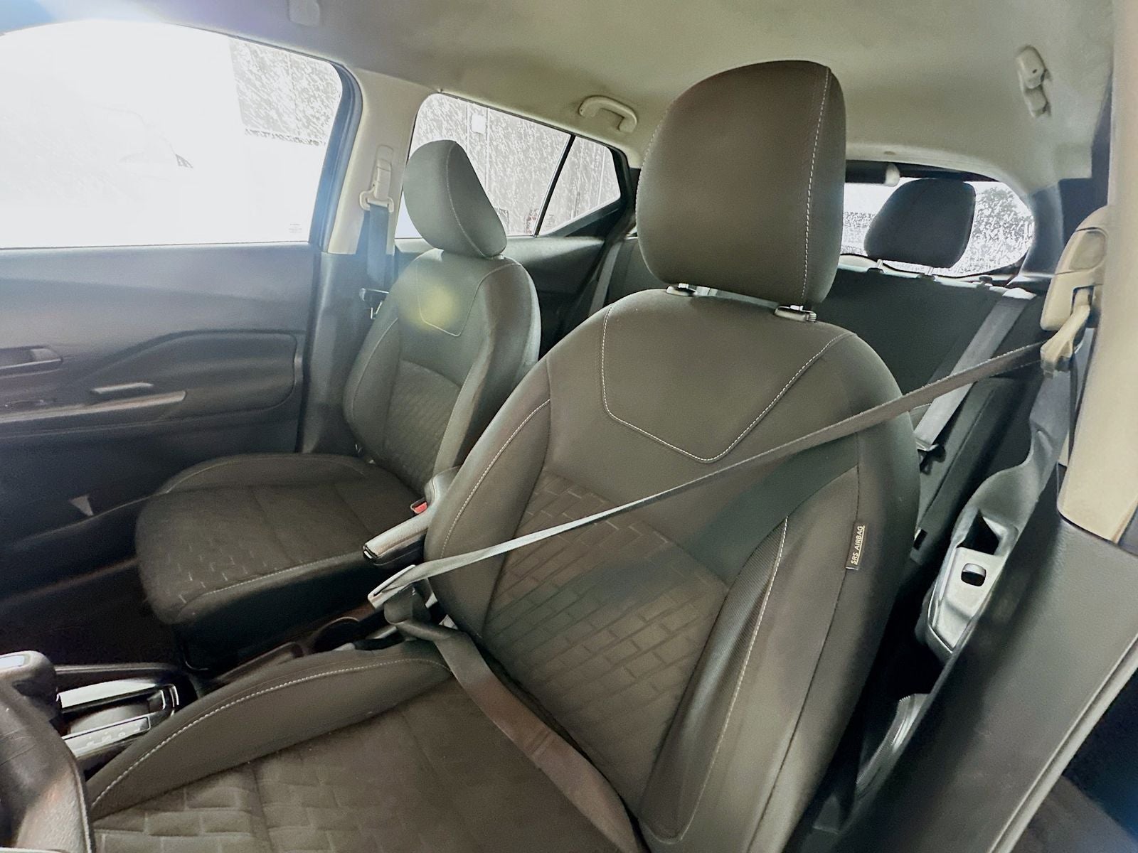 2022 Nissan Kicks S
