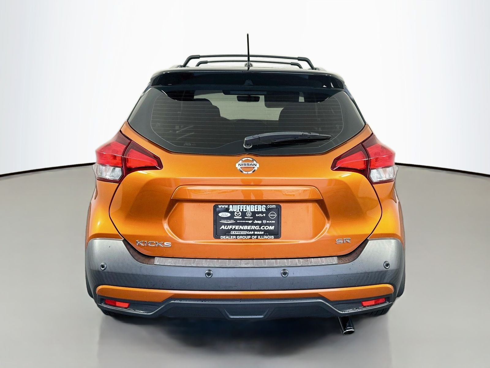 2020 Nissan Kicks SR