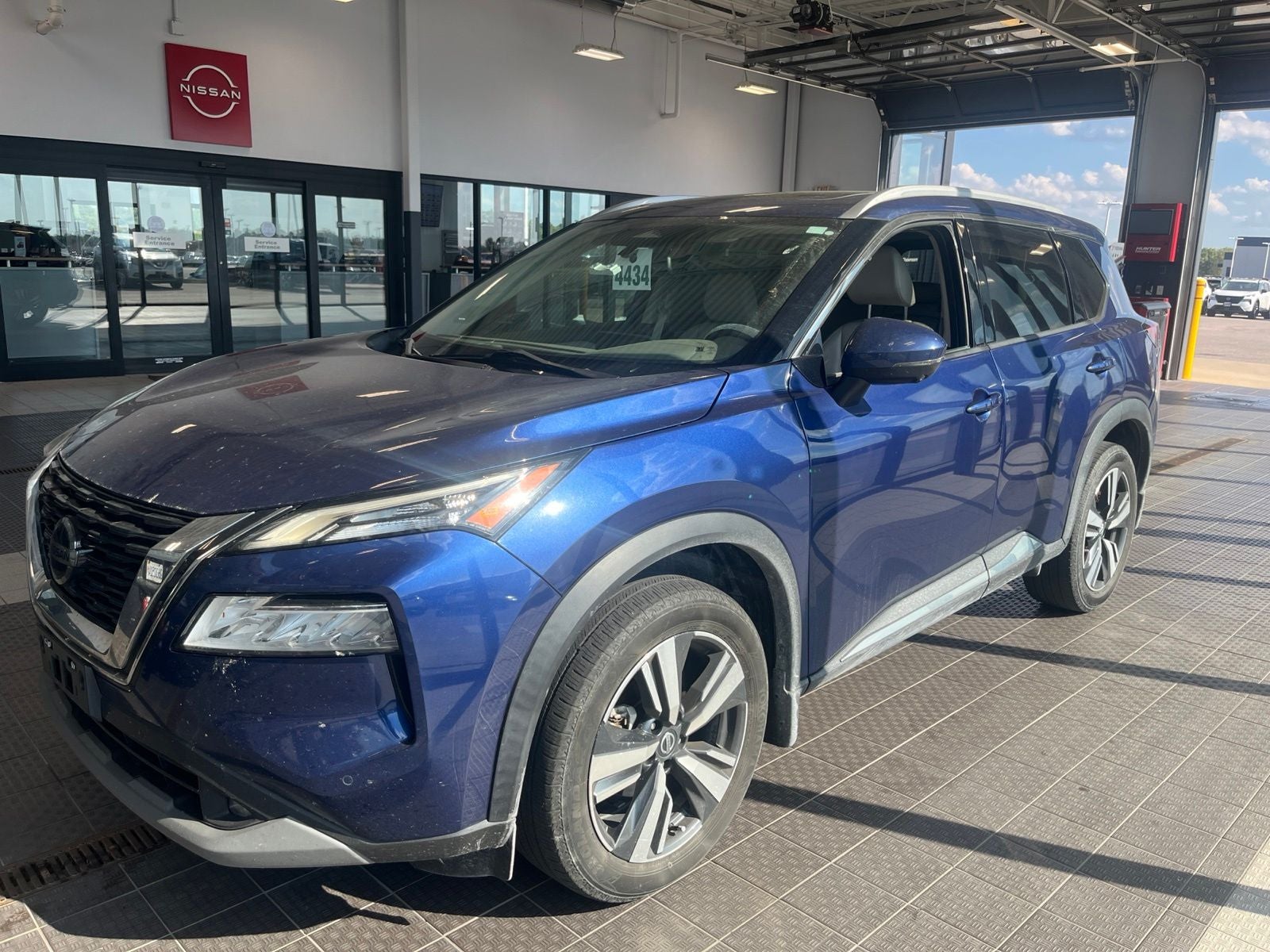 2021 Nissan Rogue SL