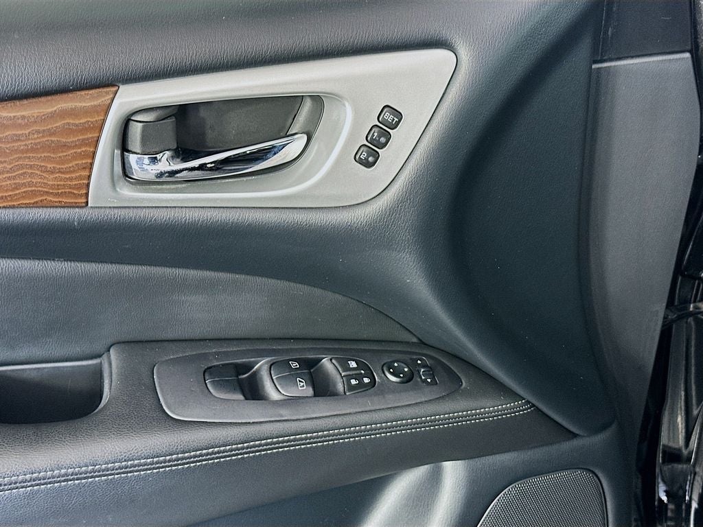 2019 Nissan Pathfinder Platinum