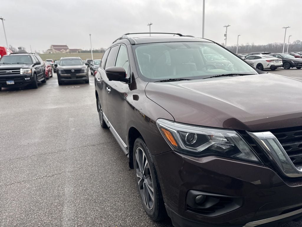 2019 Nissan Pathfinder Platinum