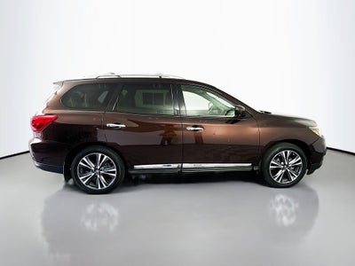 2019 Nissan Pathfinder Platinum