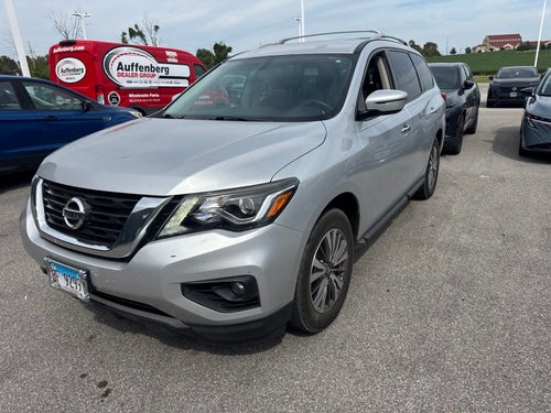 2018 Nissan Pathfinder SV