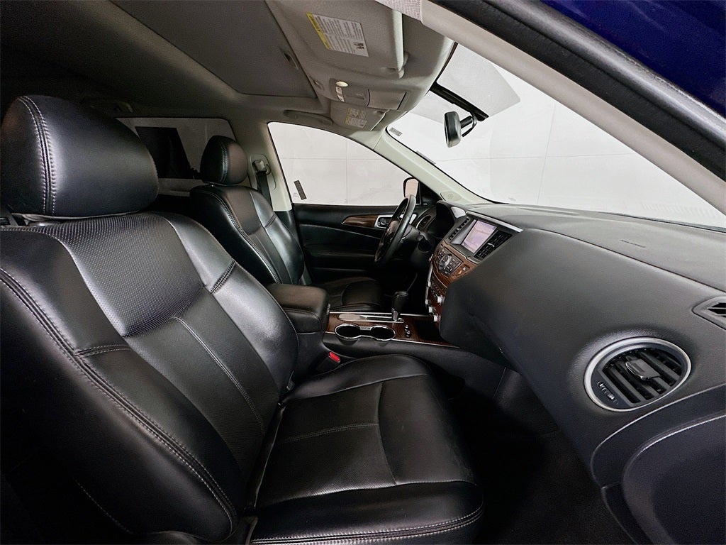 2019 Nissan Pathfinder Platinum