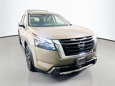 2023 Nissan Pathfinder Platinum