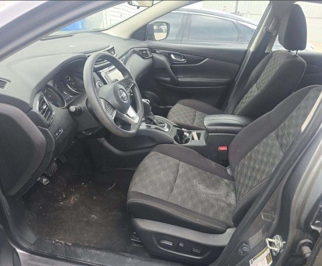 2020 Nissan Rogue Sport SV