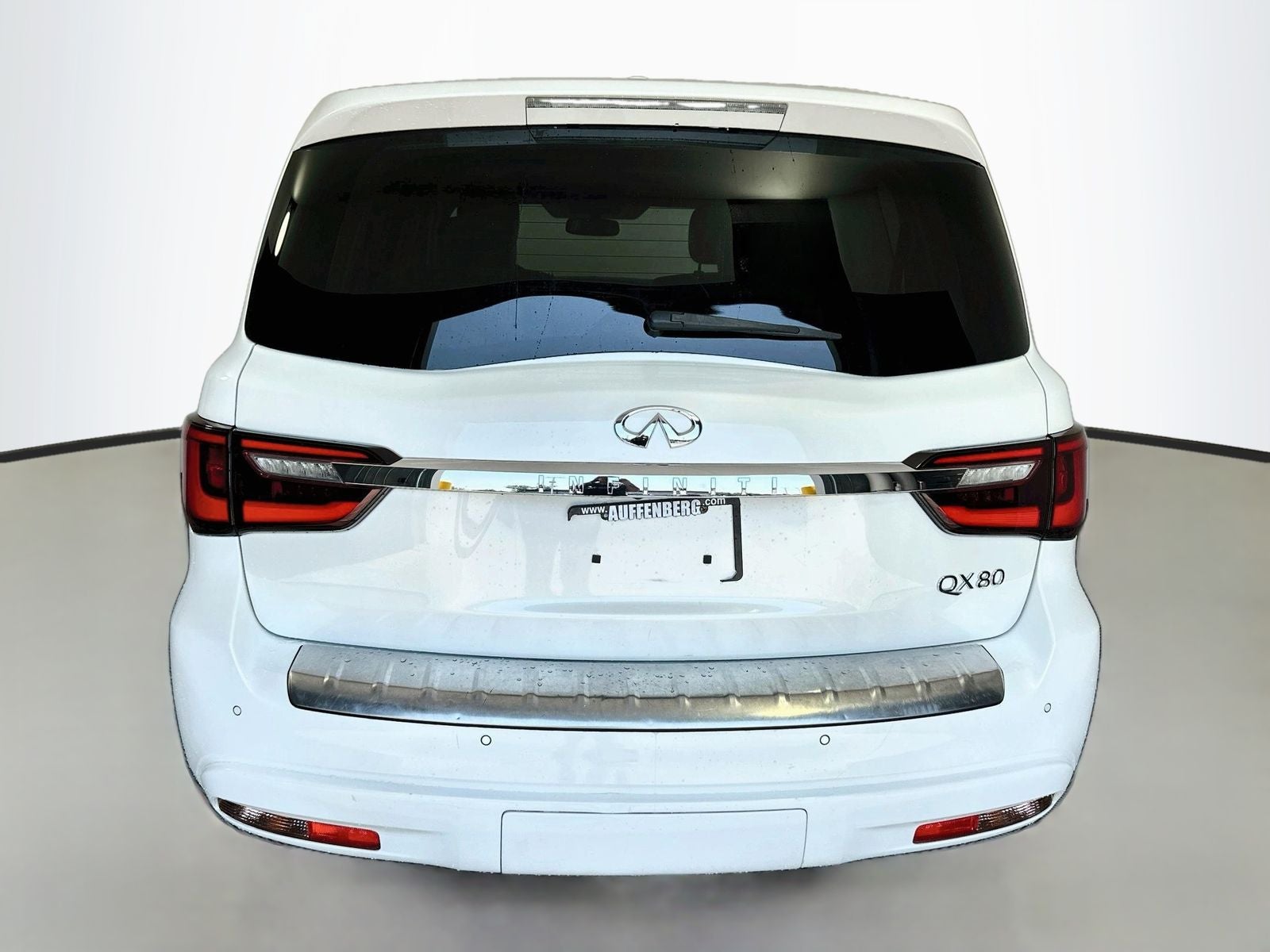 2018 INFINITI QX80 Base