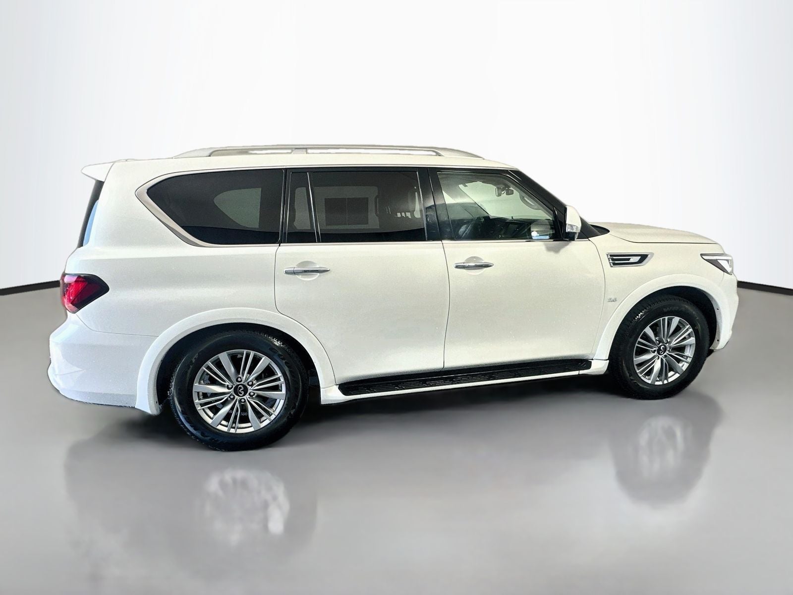2018 INFINITI QX80 Base