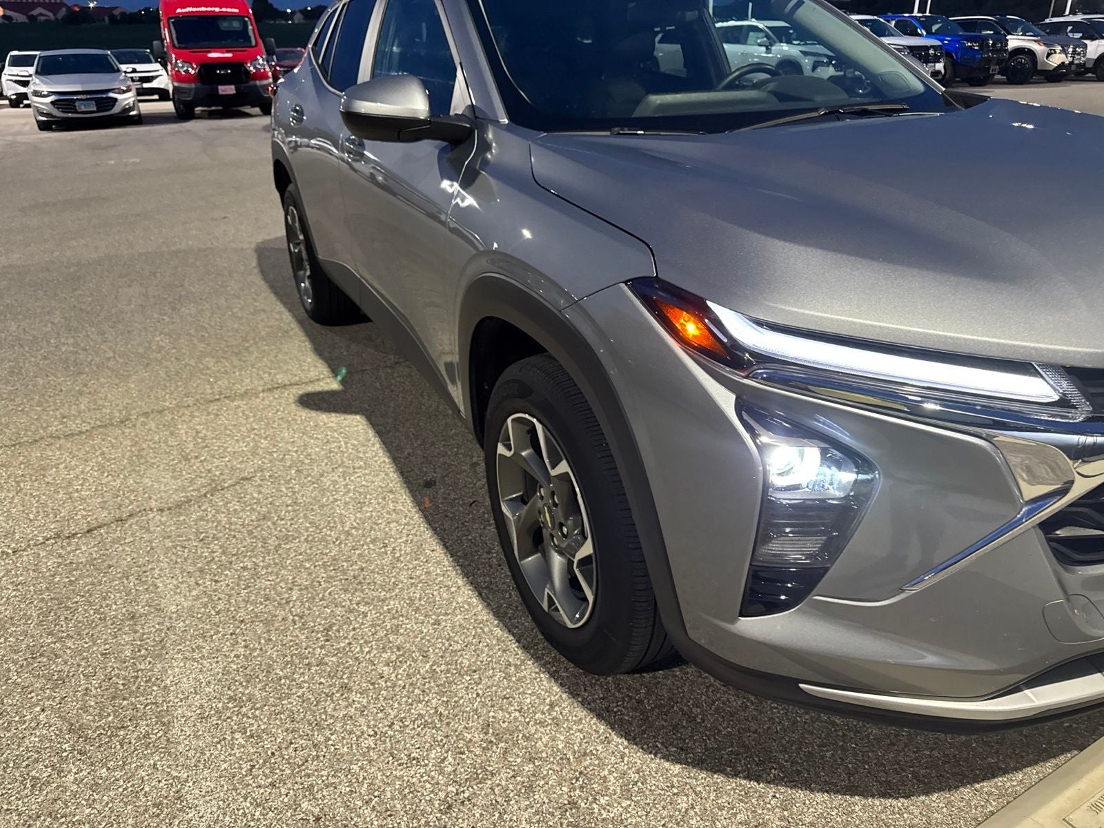 2025 Chevrolet Trax LT