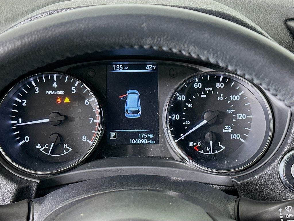 2017 Nissan Rogue SV