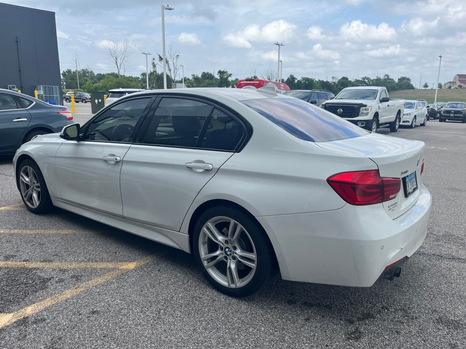 2016 BMW 3 Series 328i xDrive
